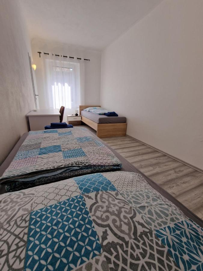 Secret Garden Apartment Копер Екстер'єр фото