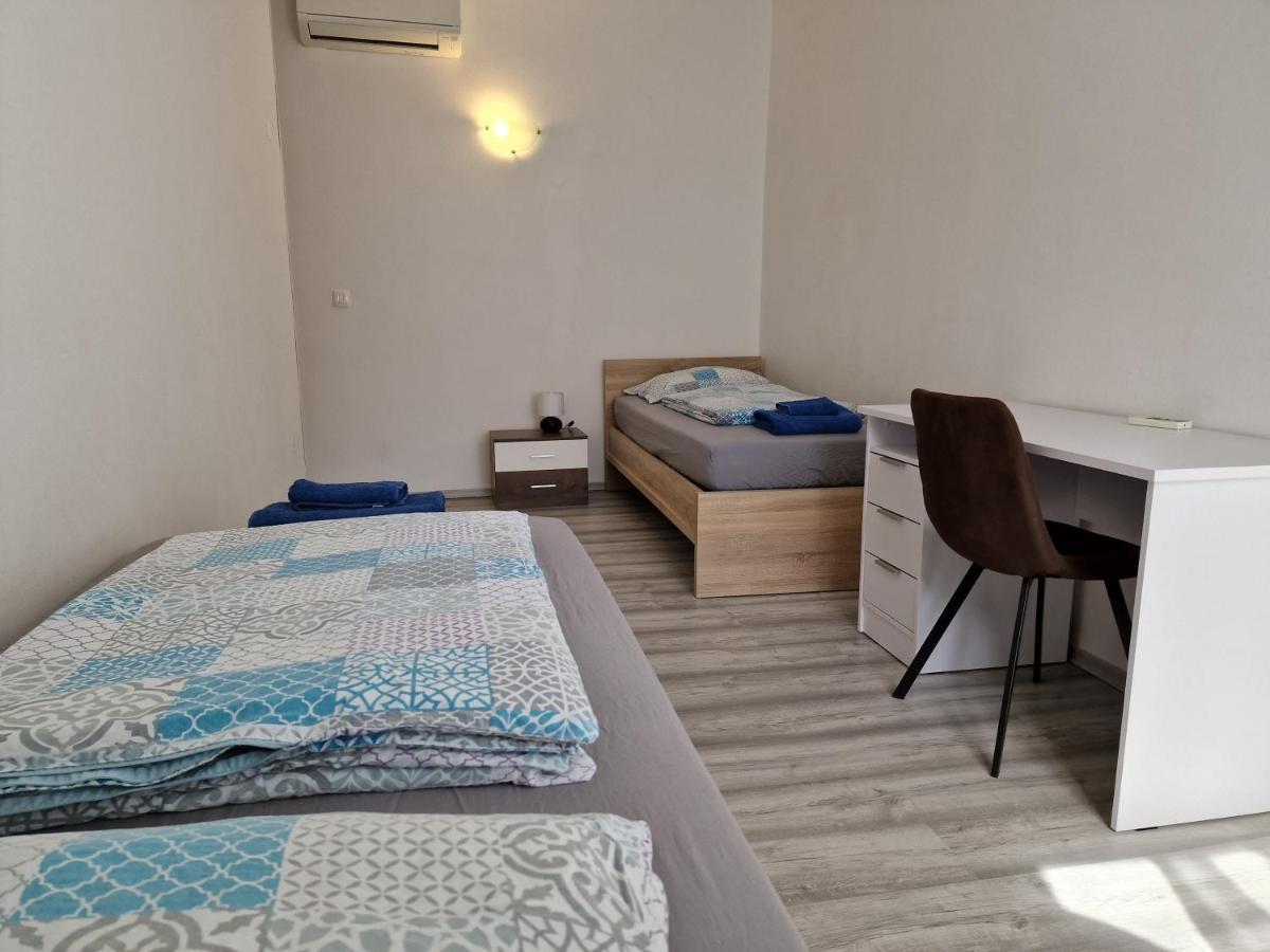 Secret Garden Apartment Копер Екстер'єр фото