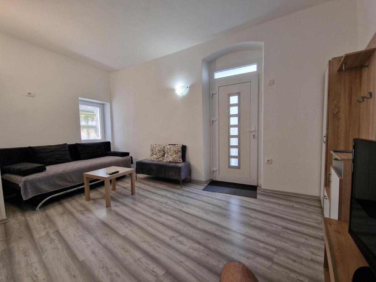 Secret Garden Apartment Копер Екстер'єр фото