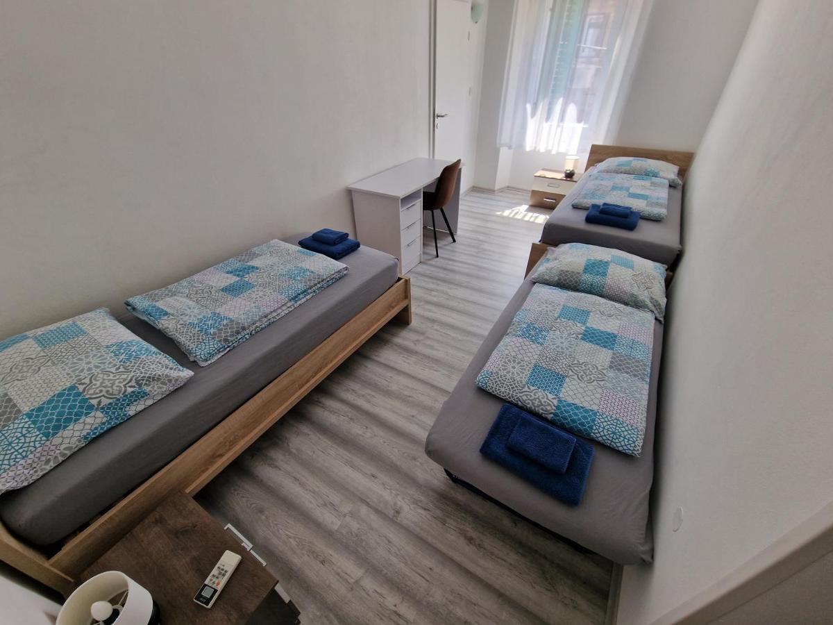 Secret Garden Apartment Копер Екстер'єр фото